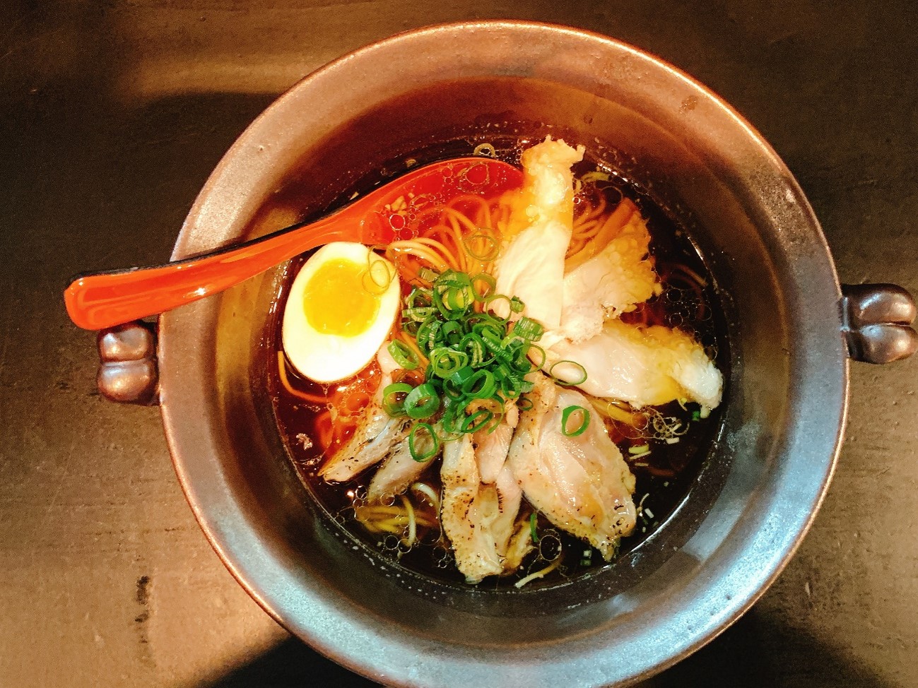 習志野・JINRIKISENが限定「鶏チャーシュー麺」　平飼いで飼育した親鶏使う